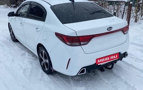 KIA Rio IV, 2020 год, 890 000 рублей, 4 фотография