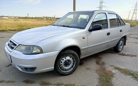 Daewoo Nexia I рестайлинг, 2012 год, 200 000 рублей, 3 фотография