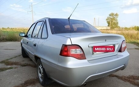 Daewoo Nexia I рестайлинг, 2012 год, 200 000 рублей, 5 фотография