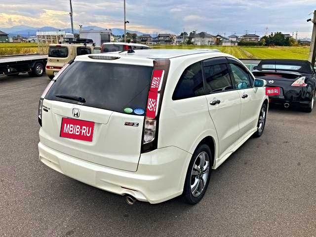 Honda Stream II рестайлинг, 2014 год, 990 000 рублей, 12 фотография