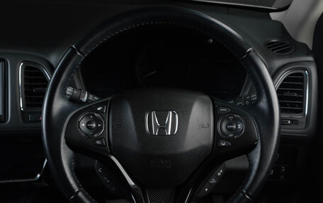 Honda Vezel, 2018 год, 1 999 000 рублей, 15 фотография