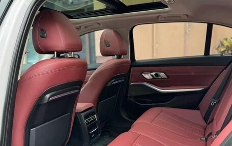 BMW 3 серия, 2022 год, 2 930 000 рублей, 9 фотография