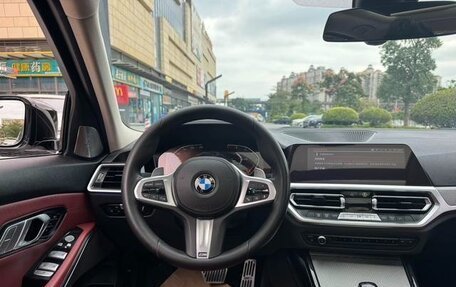 BMW 3 серия, 2022 год, 2 930 000 рублей, 8 фотография