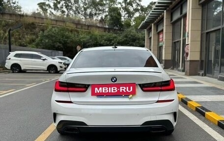 BMW 3 серия, 2022 год, 2 930 000 рублей, 14 фотография