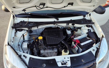 Renault Sandero I, 2014 год, 500 000 рублей, 6 фотография