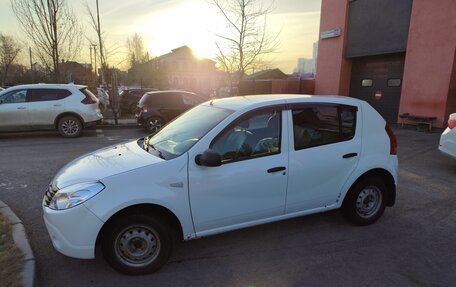 Renault Sandero I, 2014 год, 500 000 рублей, 18 фотография