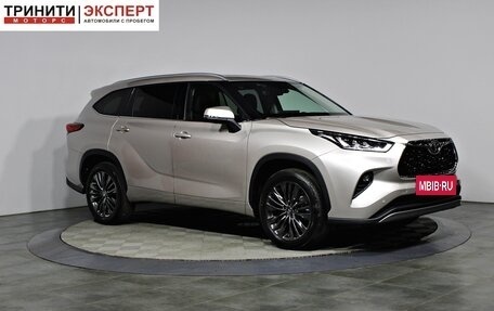 Toyota Highlander, 2025 год, 6 290 000 рублей, 8 фотография