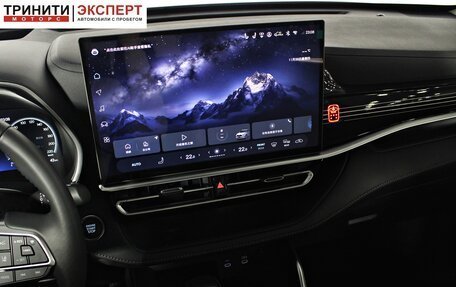 Toyota Highlander, 2025 год, 6 290 000 рублей, 23 фотография