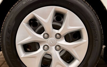 Hyundai Solaris II рестайлинг, 2015 год, 969 990 рублей, 7 фотография