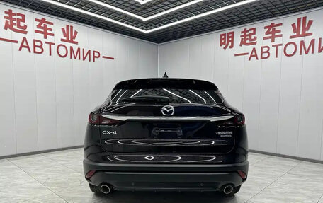 Mazda CX-4, 2022 год, 2 060 000 рублей, 6 фотография