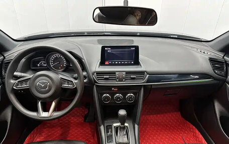 Mazda CX-4, 2022 год, 2 060 000 рублей, 8 фотография