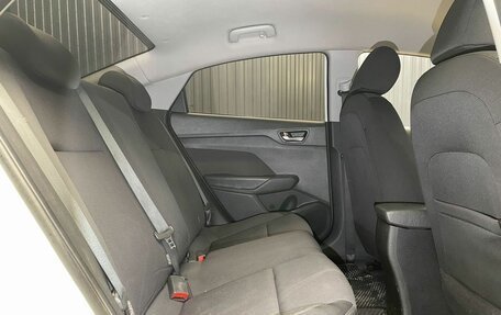 Hyundai Solaris II рестайлинг, 2017 год, 1 177 000 рублей, 19 фотография