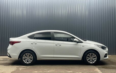 Hyundai Solaris II рестайлинг, 2017 год, 1 177 000 рублей, 26 фотография