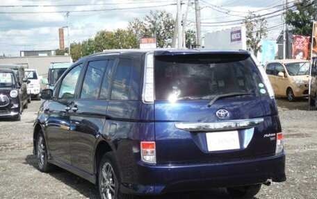 Toyota ISis I, 2014 год, 1 150 000 рублей, 5 фотография