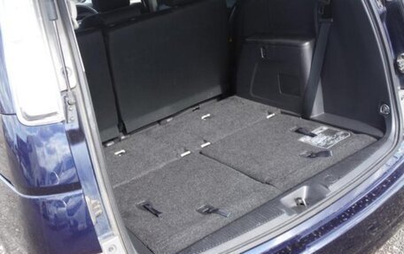 Toyota ISis I, 2014 год, 1 150 000 рублей, 10 фотография