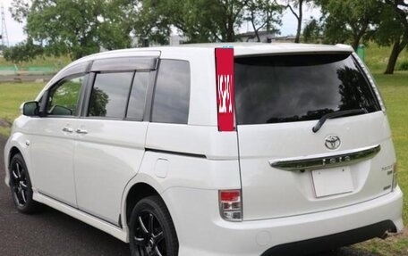 Toyota ISis I, 2015 год, 1 280 000 рублей, 3 фотография