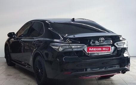 Toyota Camry, 2020 год, 3 550 000 рублей, 7 фотография