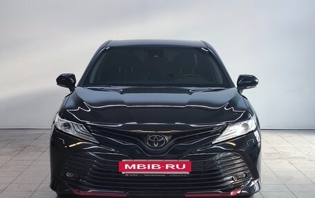 Toyota Camry, 2020 год, 3 550 000 рублей, 2 фотография