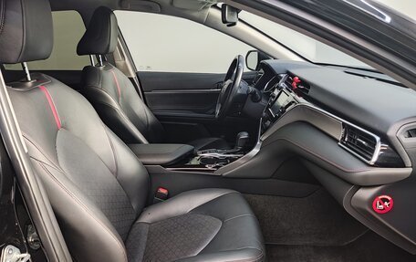 Toyota Camry, 2020 год, 3 550 000 рублей, 16 фотография