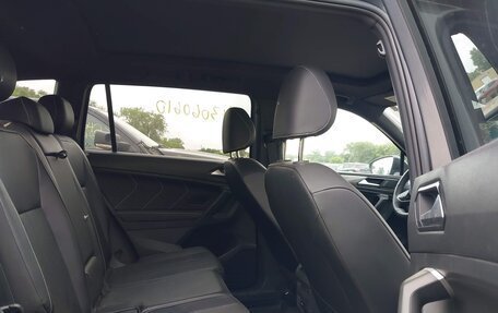 Volkswagen Tiguan II, 2024 год, 3 200 000 рублей, 11 фотография