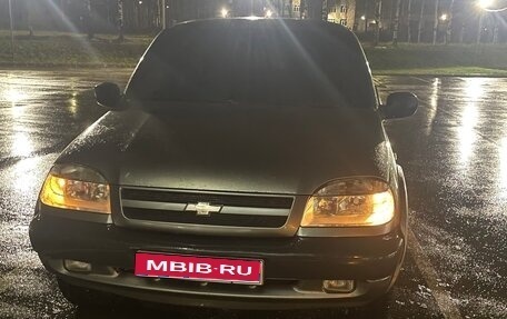 Chevrolet Niva I рестайлинг, 2008 год, 270 000 рублей, 1 фотография