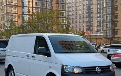 Volkswagen Transporter T5 рестайлинг, 2015 год, 2 350 000 рублей, 1 фотография