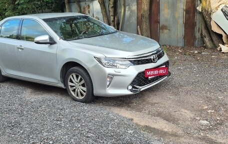 Toyota Camry, 2012 год, 800 000 рублей, 2 фотография