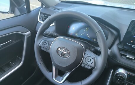 Toyota RAV4, 2025 год, 4 420 000 рублей, 22 фотография