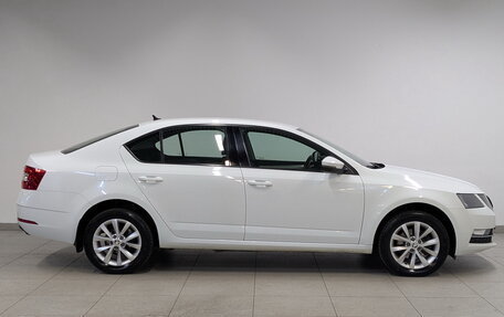 Skoda Octavia, 2019 год, 1 440 000 рублей, 4 фотография