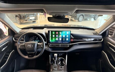 Toyota Highlander, 2025 год, 6 500 000 рублей, 11 фотография