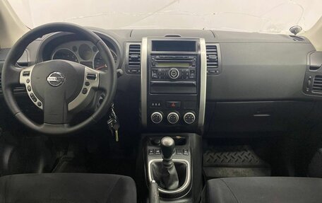 Nissan X-Trail, 2010 год, 1 190 000 рублей, 10 фотография