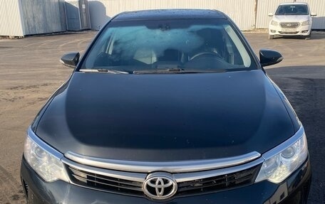 Toyota Camry, 2016 год, 1 650 000 рублей, 2 фотография