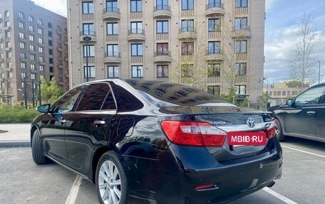 Toyota Camry, 2013 год, 1 715 000 рублей, 3 фотография