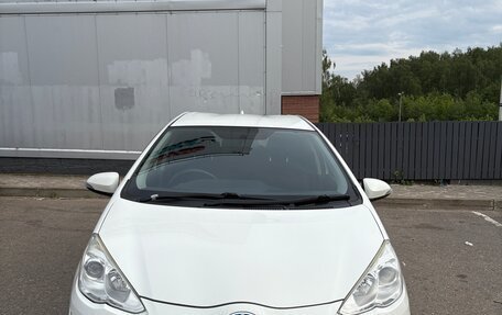 Toyota Aqua I, 2015 год, 999 999 рублей, 2 фотография