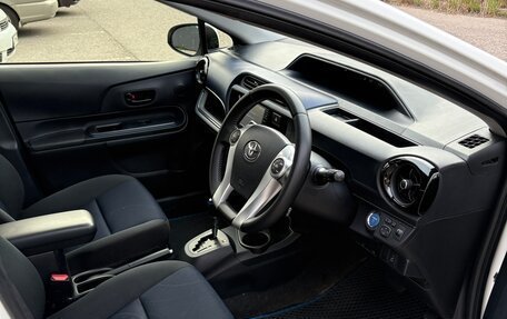 Toyota Aqua I, 2015 год, 999 999 рублей, 11 фотография