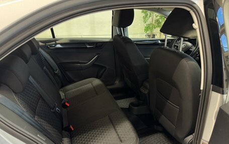 Skoda Rapid I, 2017 год, 1 415 000 рублей, 11 фотография