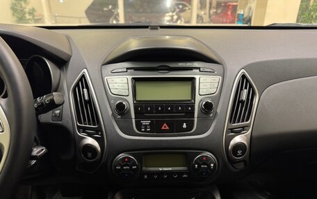 Hyundai ix35 I рестайлинг, 2010 год, 1 199 000 рублей, 11 фотография