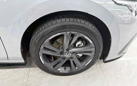 Volkswagen Golf VIII, 2022 год, 2 150 000 рублей, 22 фотография