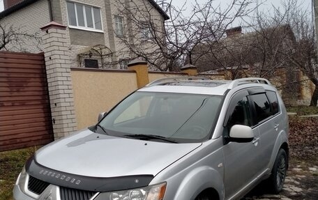 Mitsubishi Outlander III рестайлинг 3, 2007 год, 1 100 000 рублей, 1 фотография