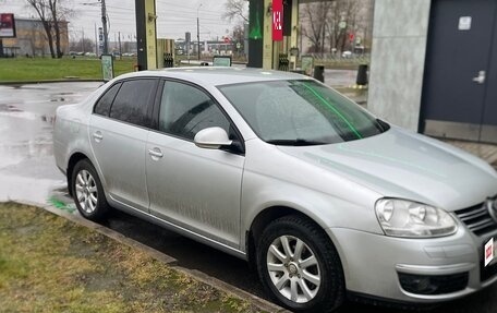 Volkswagen Jetta VI, 2010 год, 650 000 рублей, 3 фотография