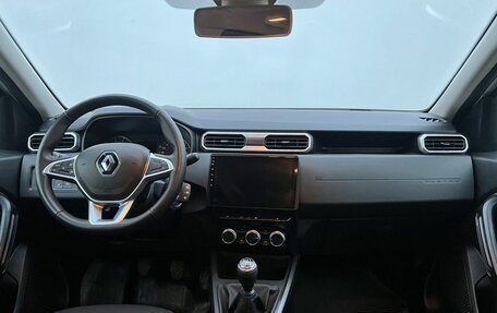 Renault Duster, 2021 год, 2 300 000 рублей, 15 фотография