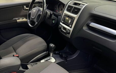 KIA Sportage II, 2010 год, 1 000 000 рублей, 17 фотография