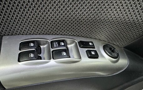 KIA Sportage II, 2010 год, 1 000 000 рублей, 24 фотография