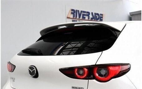 Mazda 3, 2022 год, 1 960 000 рублей, 12 фотография