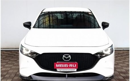 Mazda 3, 2022 год, 1 960 000 рублей, 3 фотография