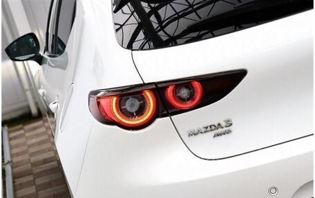 Mazda 3, 2022 год, 1 960 000 рублей, 13 фотография