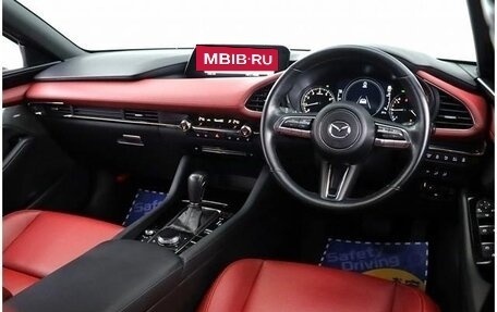 Mazda 3, 2022 год, 1 960 000 рублей, 17 фотография