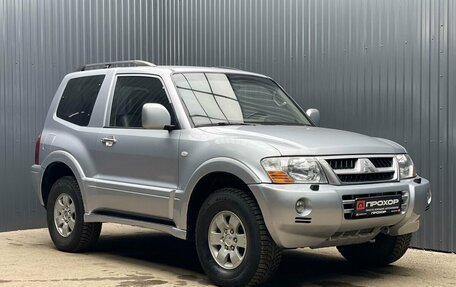 Mitsubishi Pajero III рестайлинг, 2006 год, 1 277 000 рублей, 23 фотография