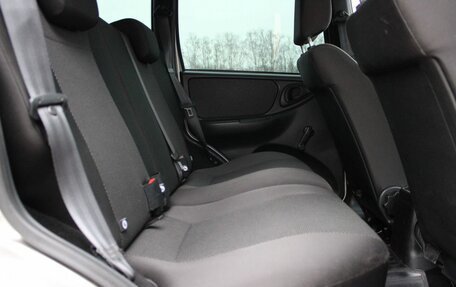 Chevrolet Niva I рестайлинг, 2018 год, 799 000 рублей, 15 фотография