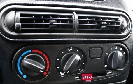 Chevrolet Niva I рестайлинг, 2018 год, 799 000 рублей, 10 фотография